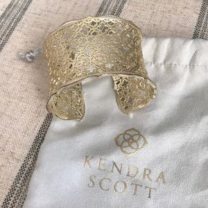 Kendra Scott Candice Gold Cuff bracelet